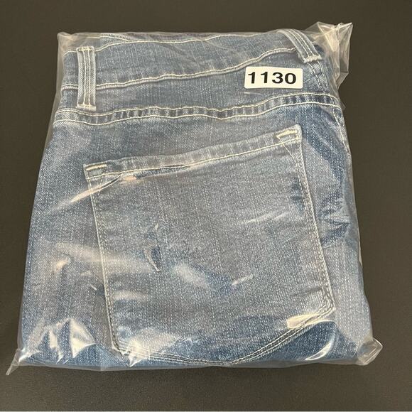 NYDJ Comfort Athleisure Plain Pocket Denim Clam Diggers Capris | Women’s Size 8 - Picture 10 of 10